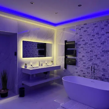 T3 Standing Apartment *